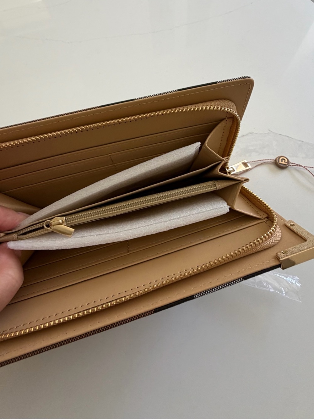 Classic Plaid Zip-Around Wallet - Brown - Picture 7 of 9